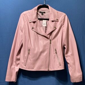 Ann Taylor new faux pink jacket with zipper and two zipper pockets in the front